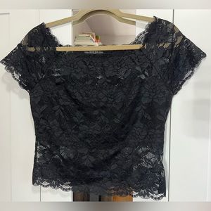 GUESS LACE BLOUSE